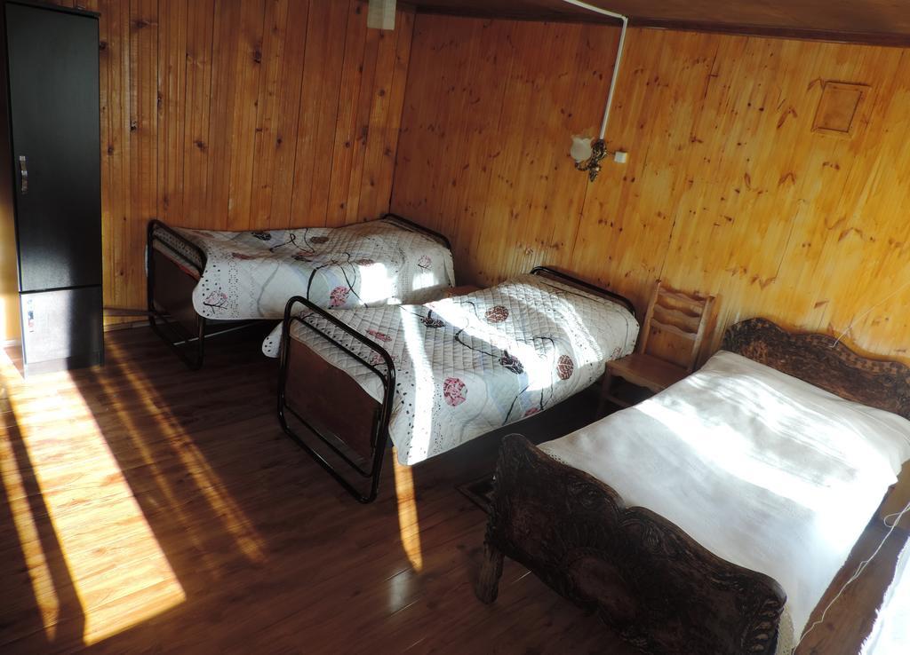 Guesthouse Angelina Ushguli Exterior photo